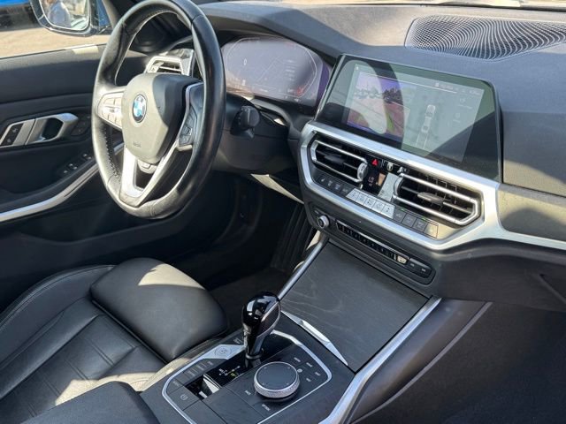 Used 2022 BMW 330i xDrive Sedan w/ Premium Package 2 image 16