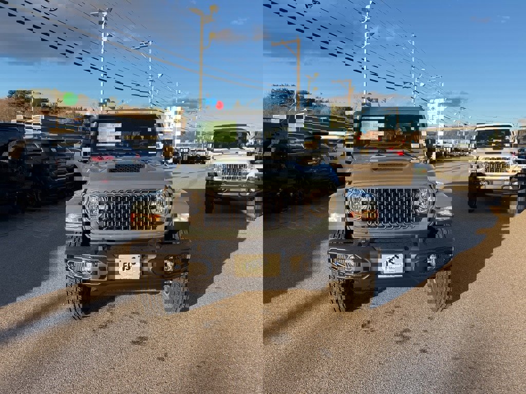 New 2026 Jeep Gladiator Sport image 2