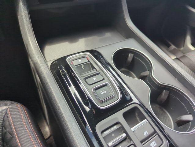Used 2024 Honda Pilot Sport image 8