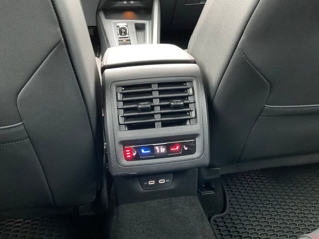 Used 2022 Volkswagen GTI Autobahn image 20