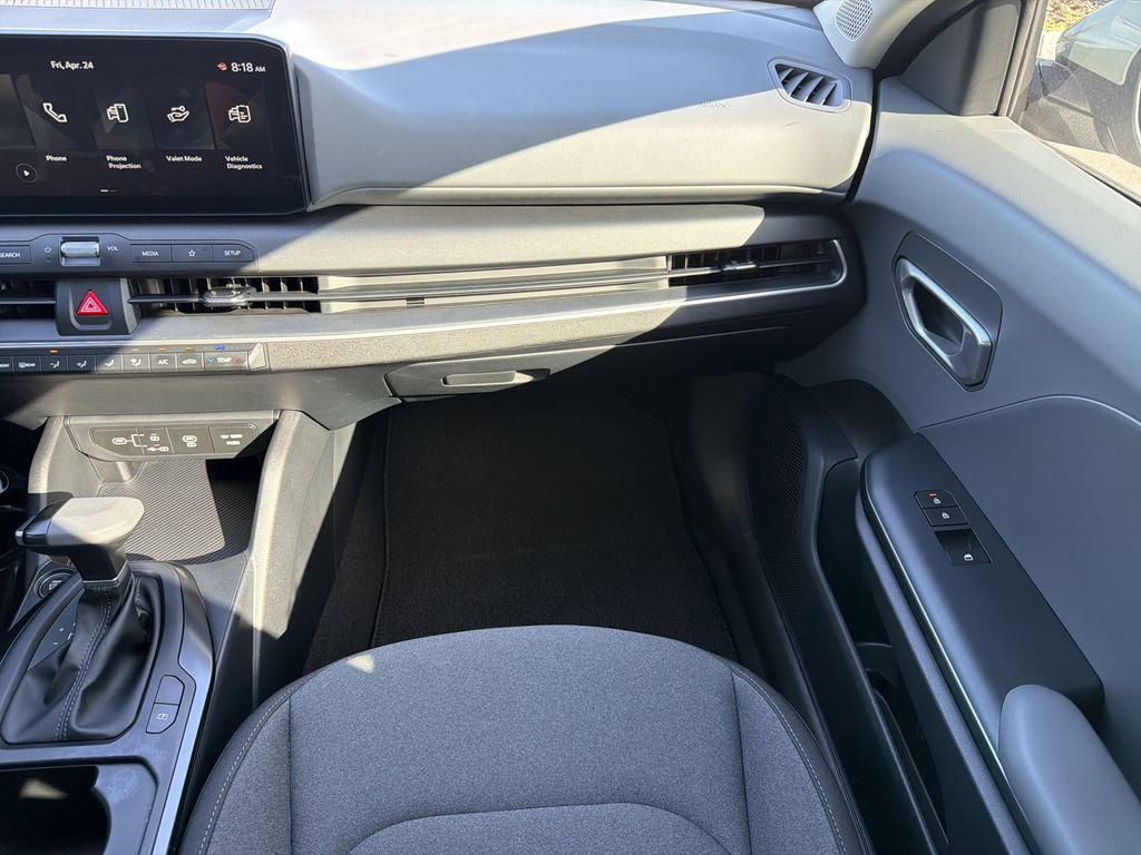 Used 2025 Kia K4 LXS FWD image 13