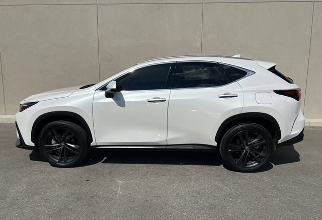 Used 2025 Lexus NX 450h+ AWD w/ Accessory Package (Z2) image 4