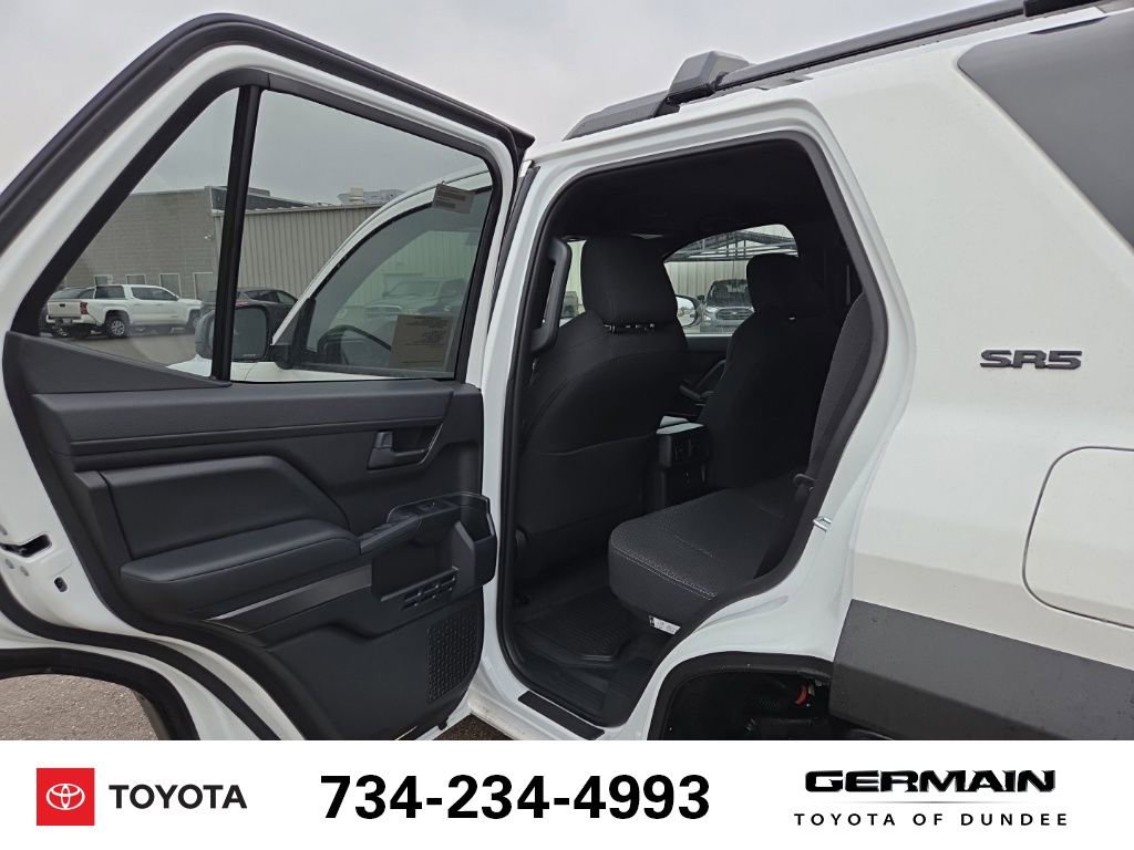 New 2026 Toyota 4Runner SR5 image 31