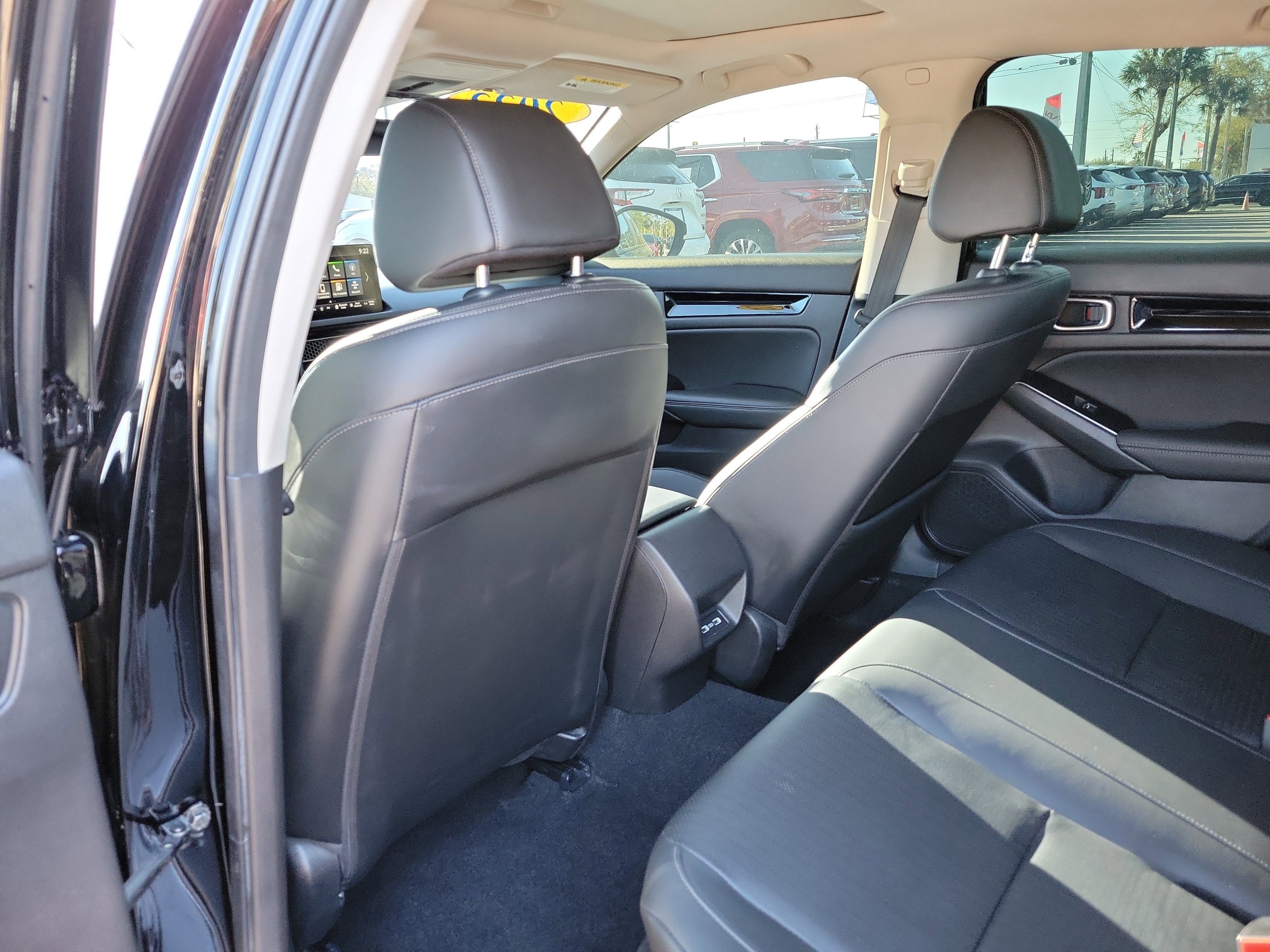 Used 2022 Honda Civic Touring image 14