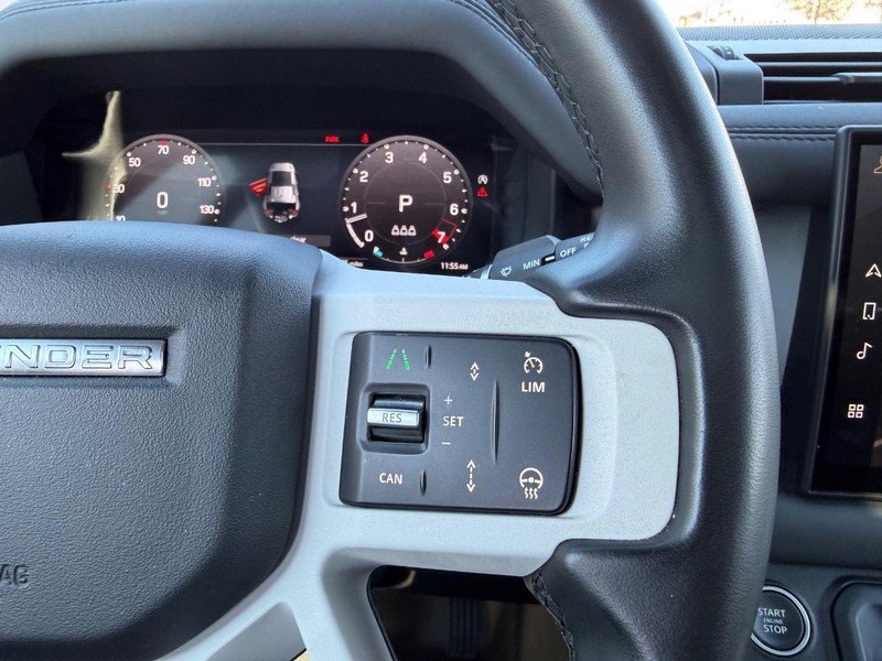 Used 2025 Land Rover Defender 110 S image 13