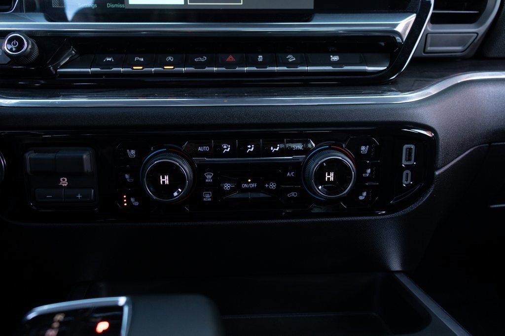 Used 2025 Chevrolet Silverado 1500 LTZ w/ LTZ Premium Package image 35