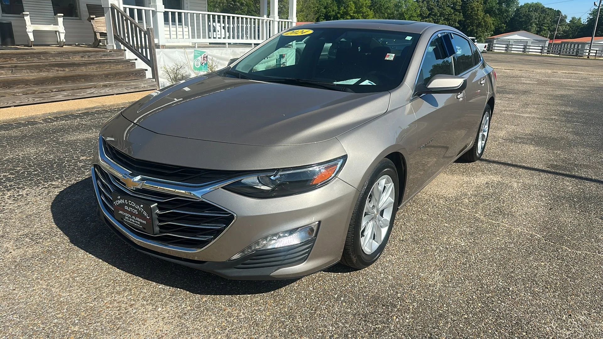 Used 2024 Chevrolet Malibu LT