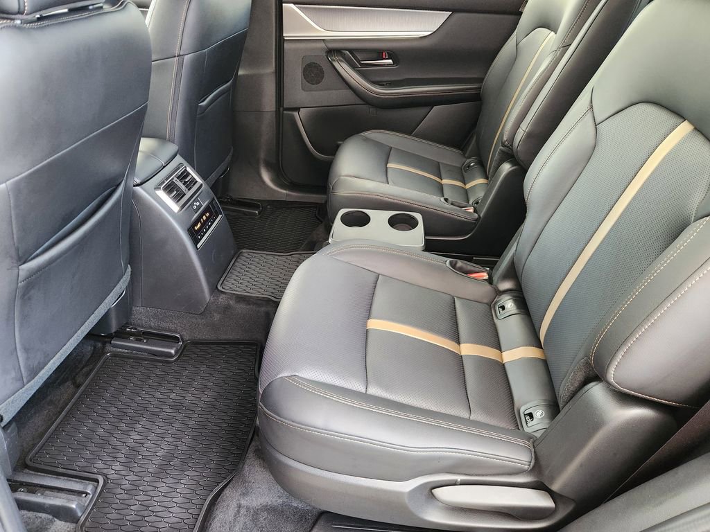 Used 2024 MAZDA CX-90 3.3 Turbo S w/ Premium Package image 29