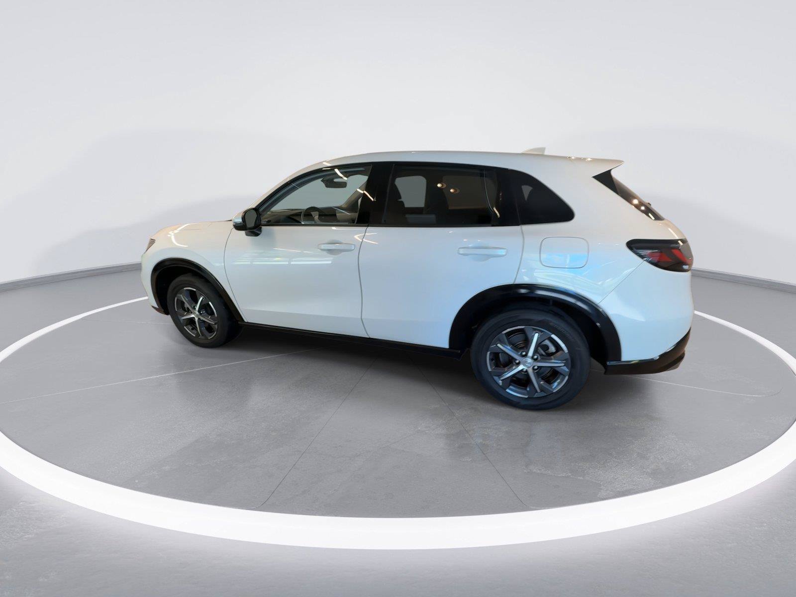 Used 2025 Honda HR-V EX-L image 5