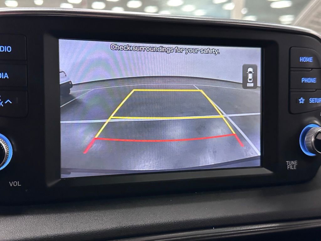 Used 2020 Hyundai Santa Fe SE image 24