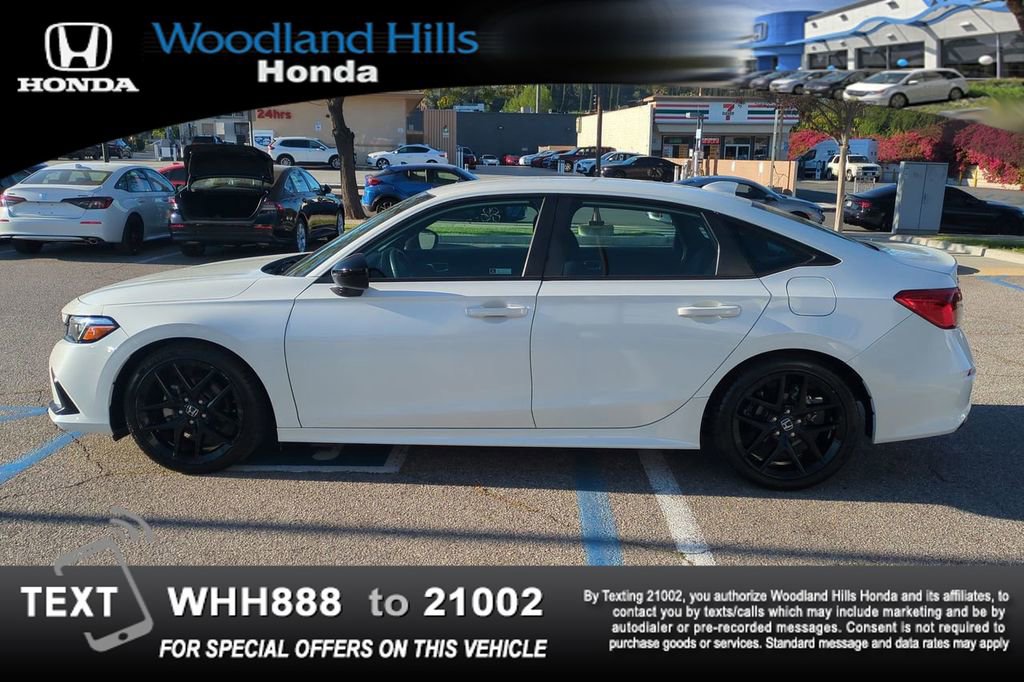 Used 2023 Honda Civic Sport image 8
