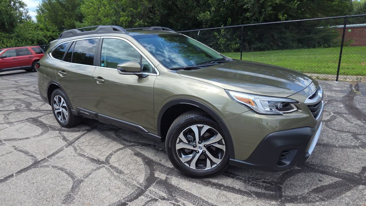 Certified 2022 Subaru Outback Limited AWD/4WD image 2