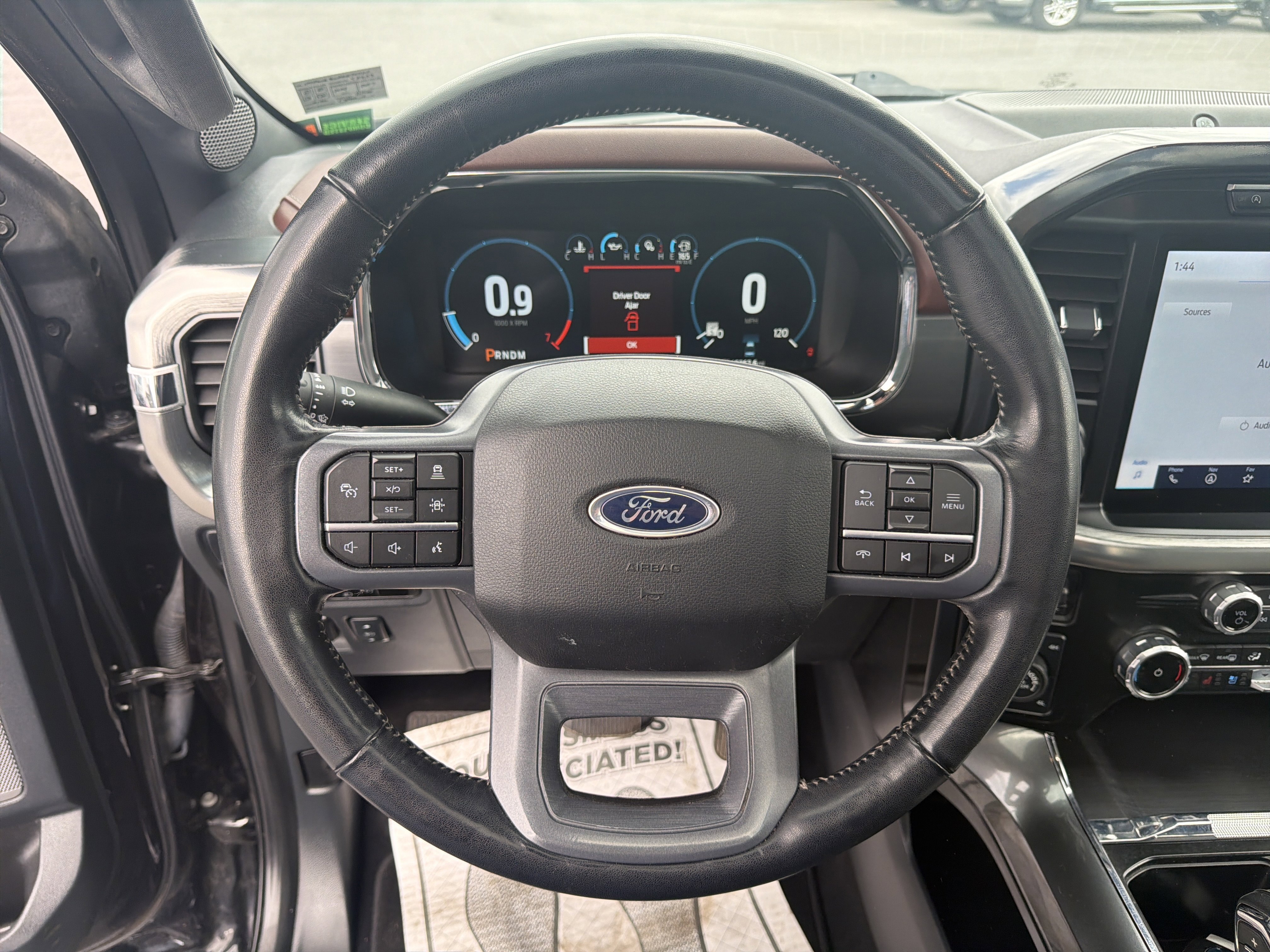 Used 2023 Ford F150 Lariat w/ Equipment Group 502A High AWD/4WD image 17
