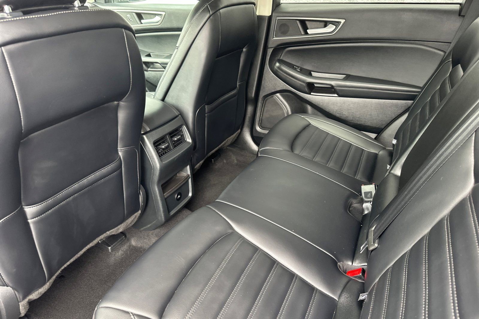 Certified 2024 Ford Edge SEL image 14