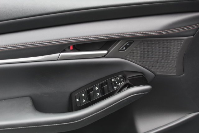 New 2026 MAZDA MAZDA3 s Sport FWD image 16