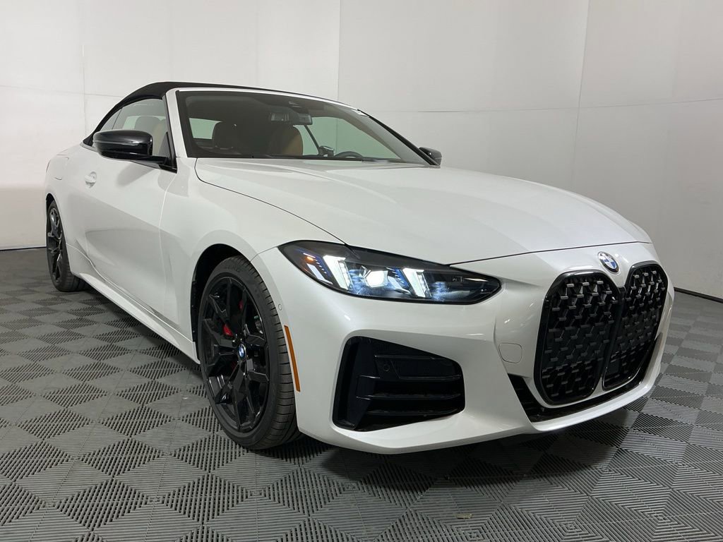 New 2026 BMW 430i Convertible w/ M Sport Package image 4