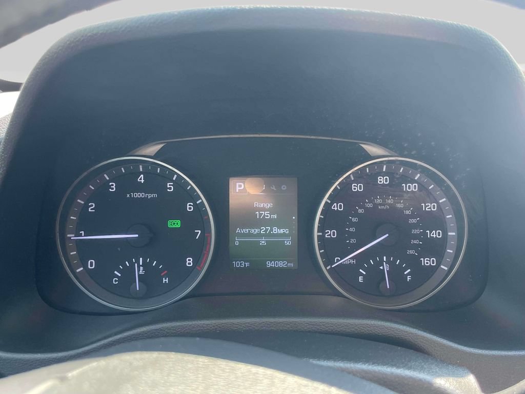 Used 2018 Hyundai Elantra Value Edition FWD image 24