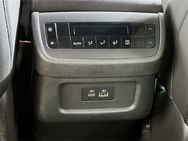 Used 2023 Nissan Pathfinder Rock Creek image 13