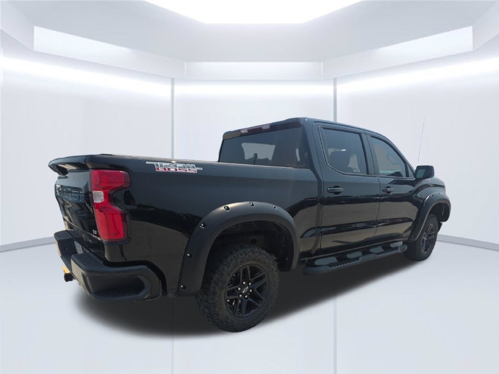 Used 2022 Chevrolet Silverado 1500 LT Trail Boss AWD/4WD image 45