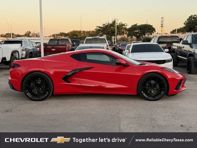 Used 2026 Chevrolet Corvette Stingray Coupe w/ 1LT RWD image 3