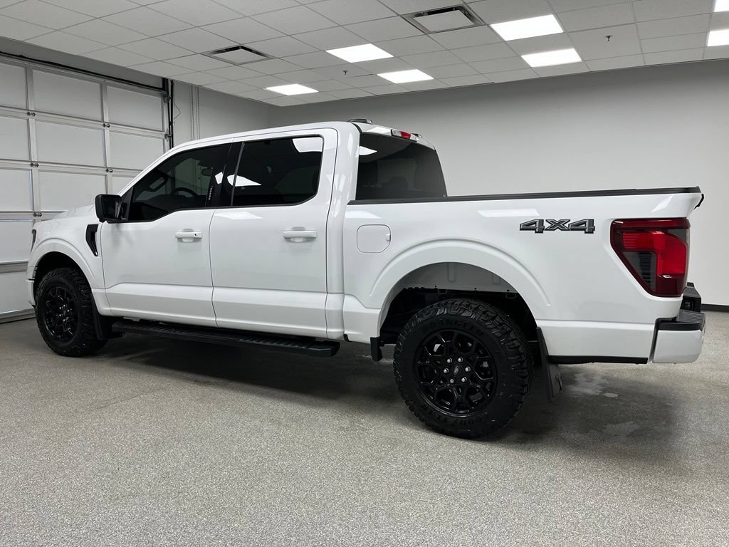Used 2024 Ford F150 XLT w/ XLT Black Appearance Package AWD/4WD image 7