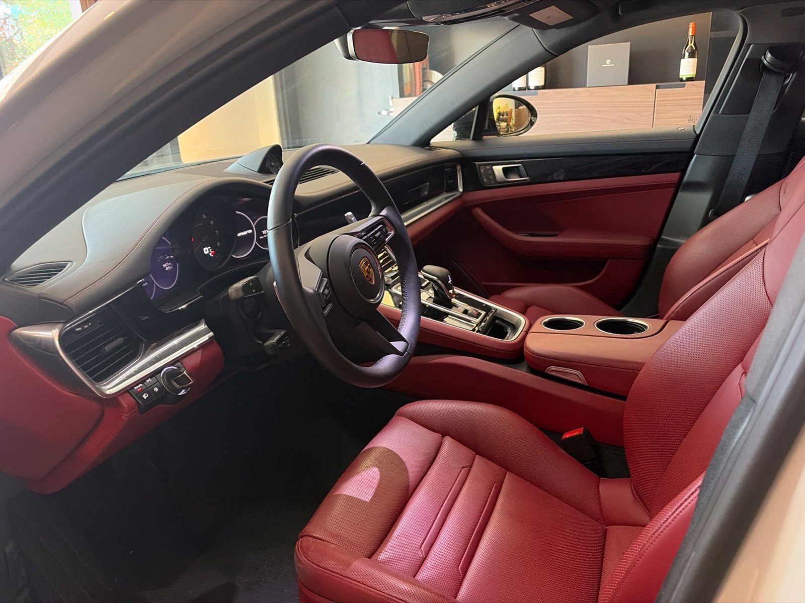 Used 2023 Porsche Panamera w/ Premium Package RWD image 8