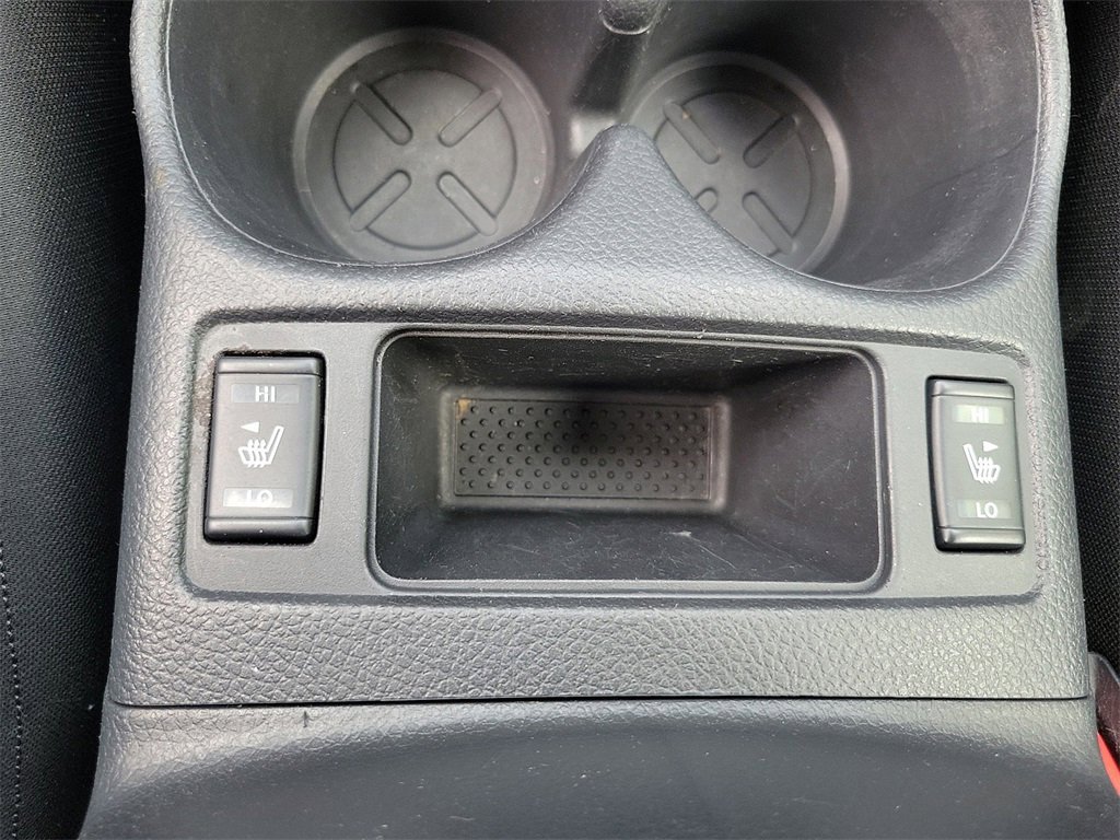 Used 2020 Nissan Rogue SL w/ Premium Package image 16