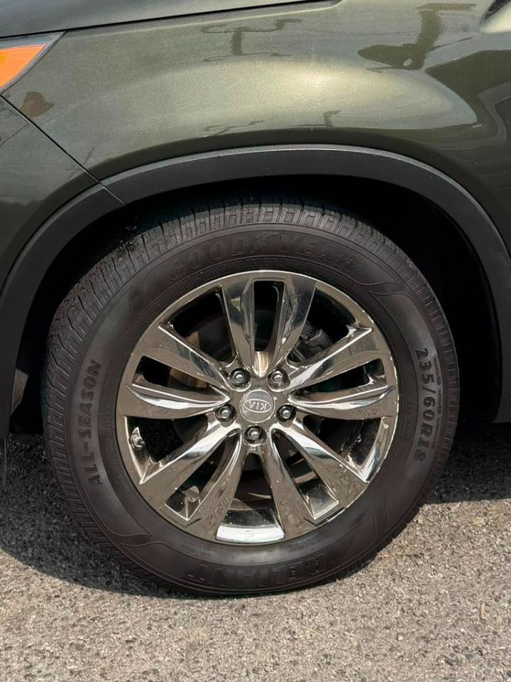 Used 2011 Kia Sorento EX w/ Premium Pkg AWD/4WD image 33