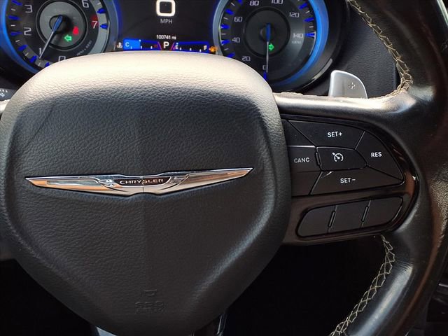 Used 2019 Chrysler 300 S image 18