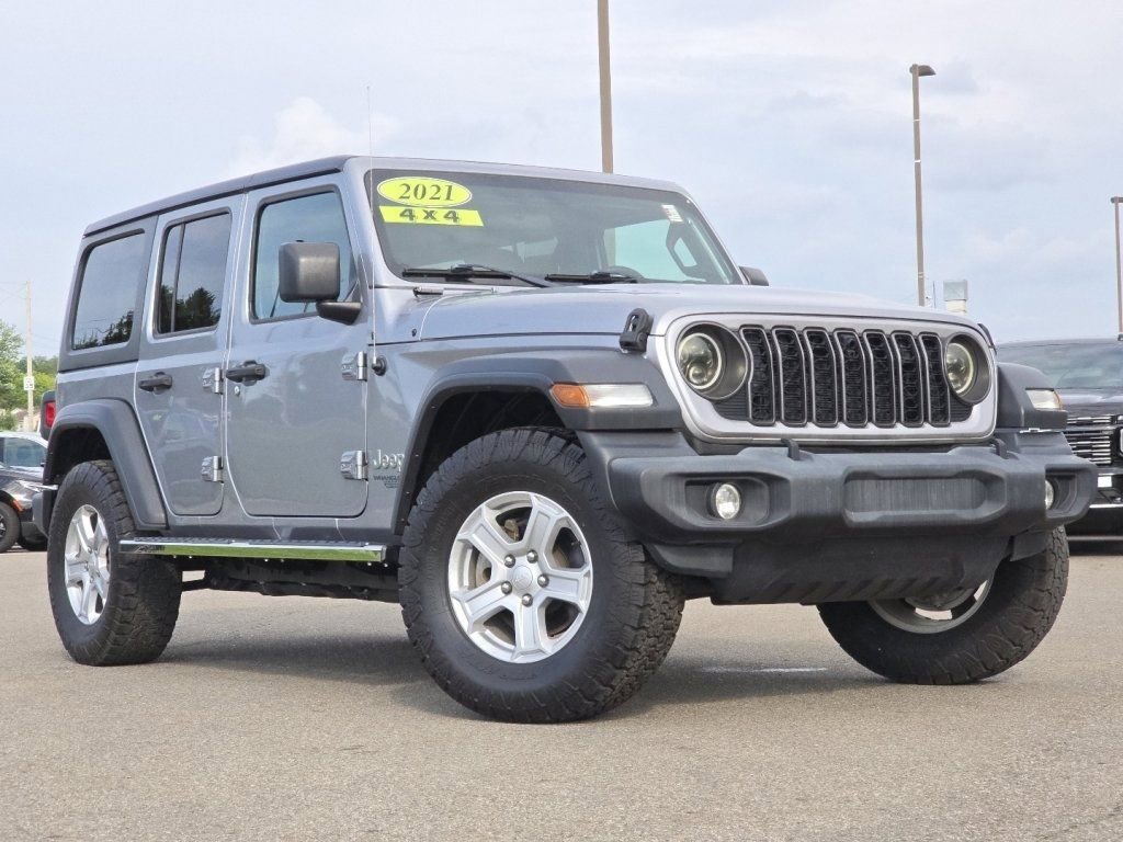 Used 2021 Jeep Wrangler Unlimited Sport AWD/4WD image 2