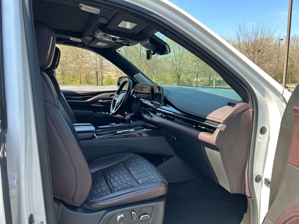 Used 2022 Cadillac Escalade ESV Sport Platinum image 42