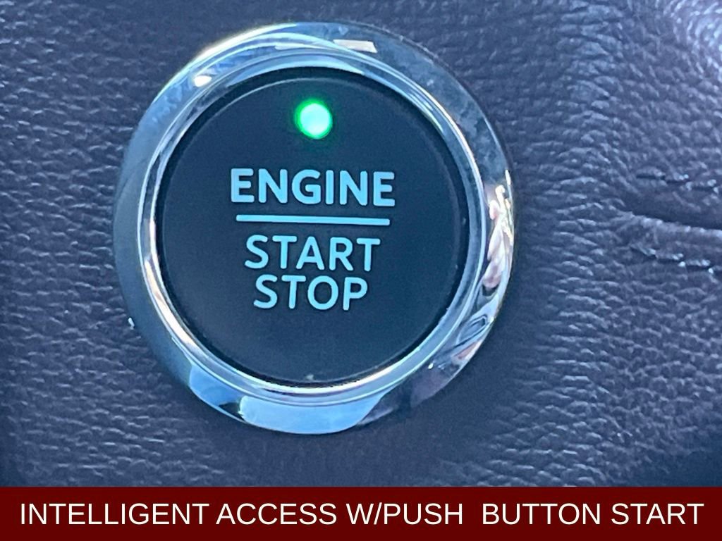 Used 2022 Ford Expedition Limited image 11