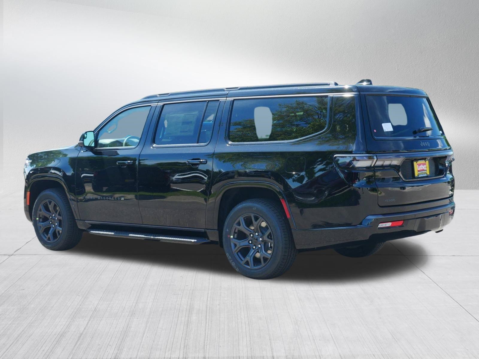 New 2026 Jeep Grand Wagoneer L Limited AWD/4WD image 5