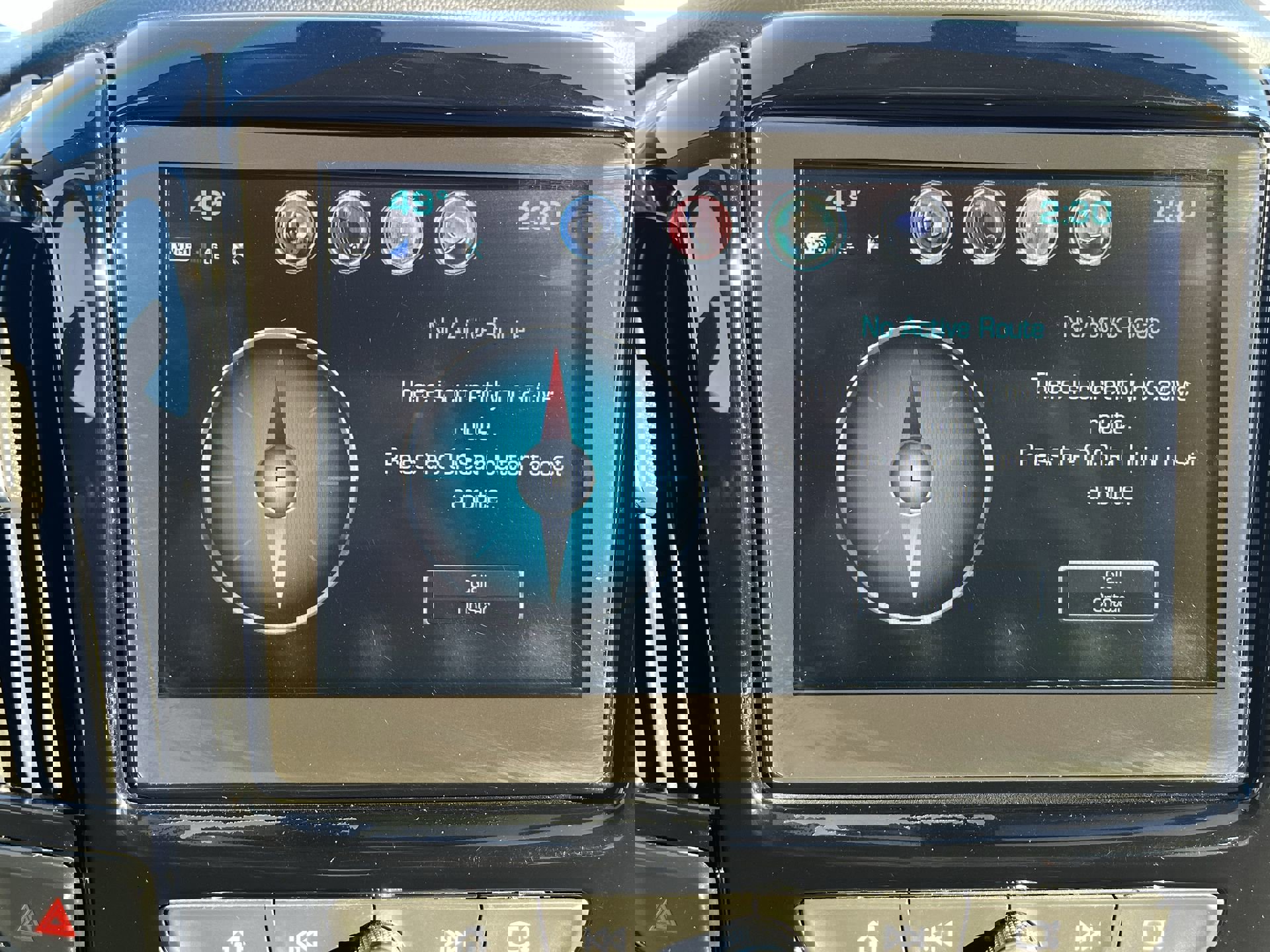 Used 2019 Chevrolet Traverse LT image 14