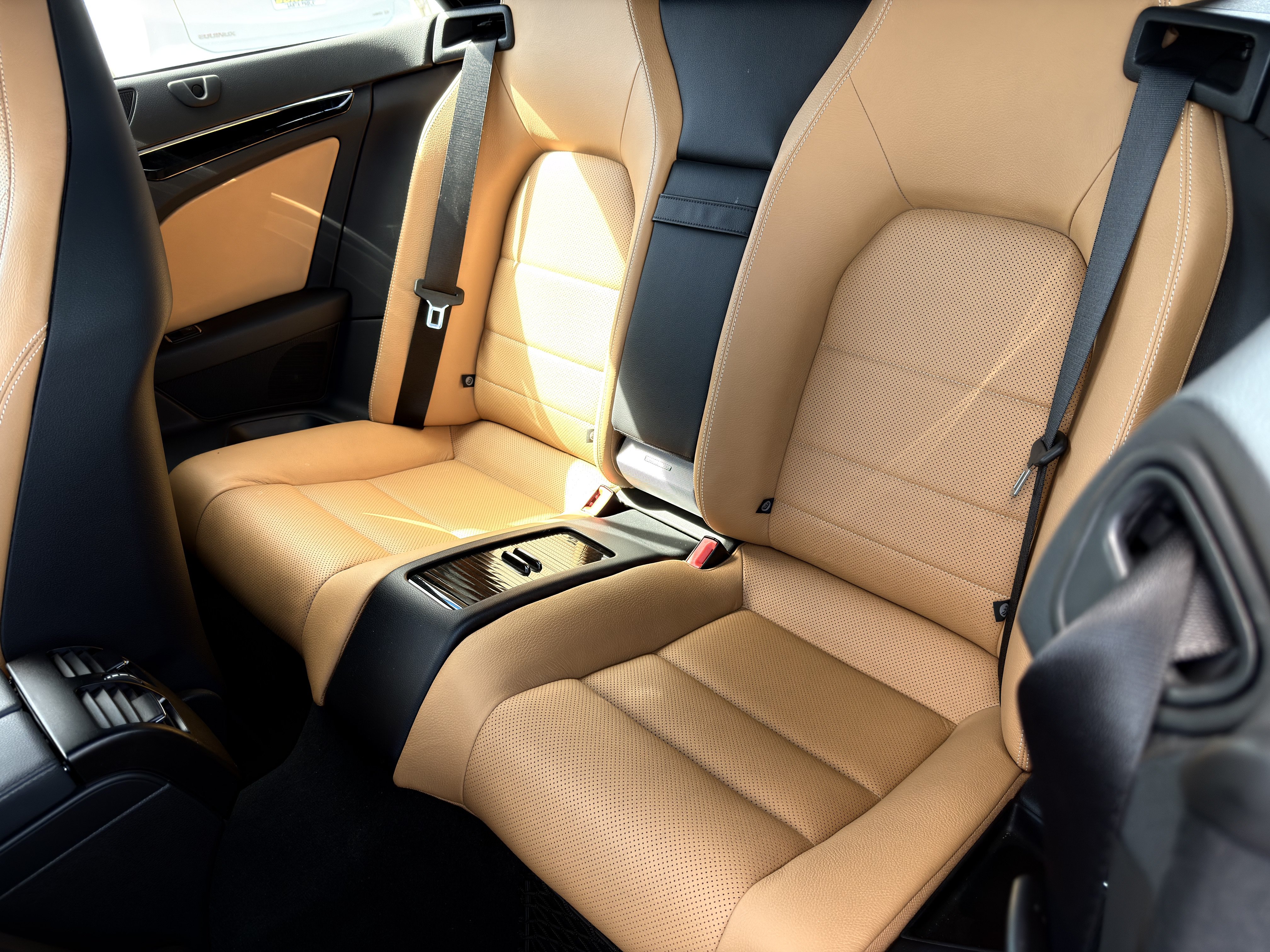 Used 2012 Mercedes-Benz E 350 Cabriolet image 34