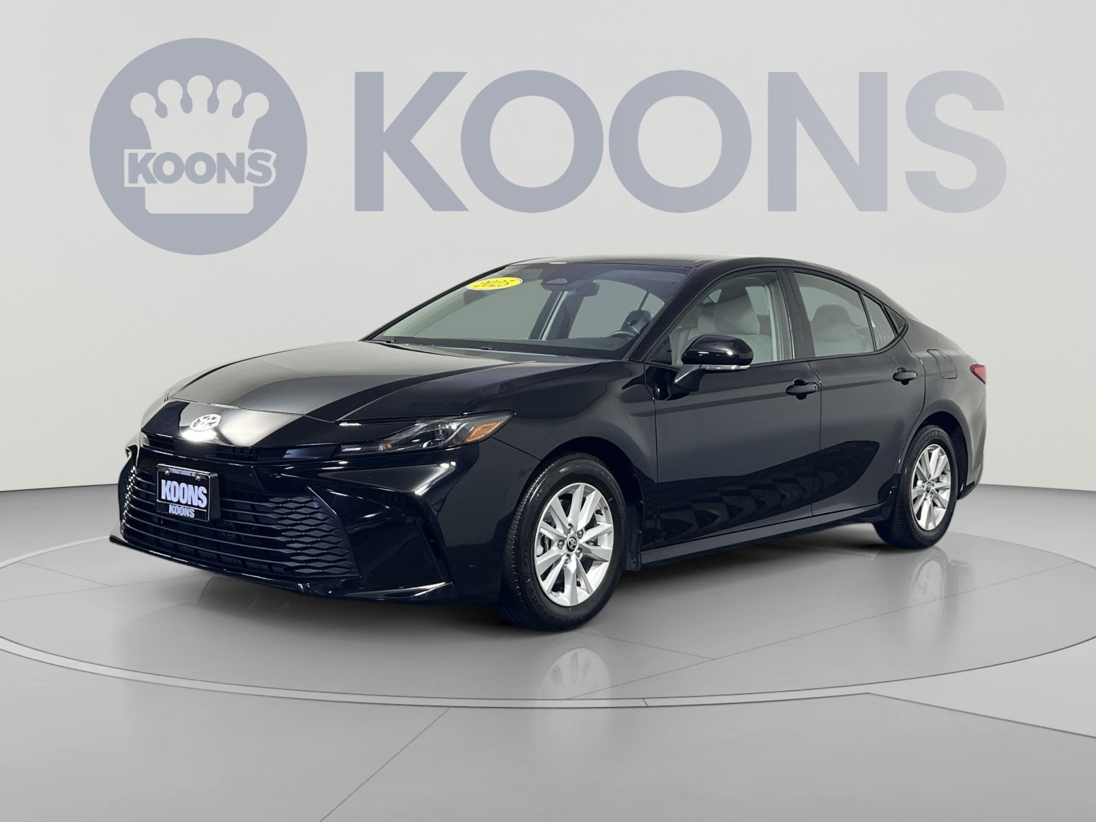 Used 2025 Toyota Camry LE w/ Convenience Package