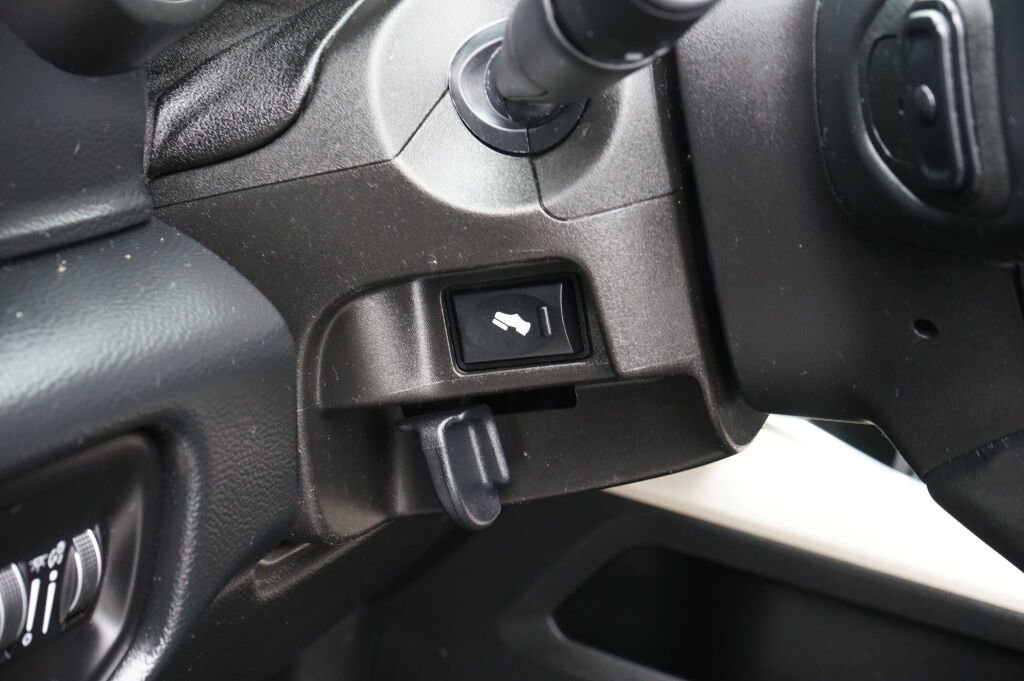 Used 2019 RAM 2500 Laramie image 10