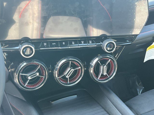 Used 2025 Chevrolet Blazer EV RS image 17