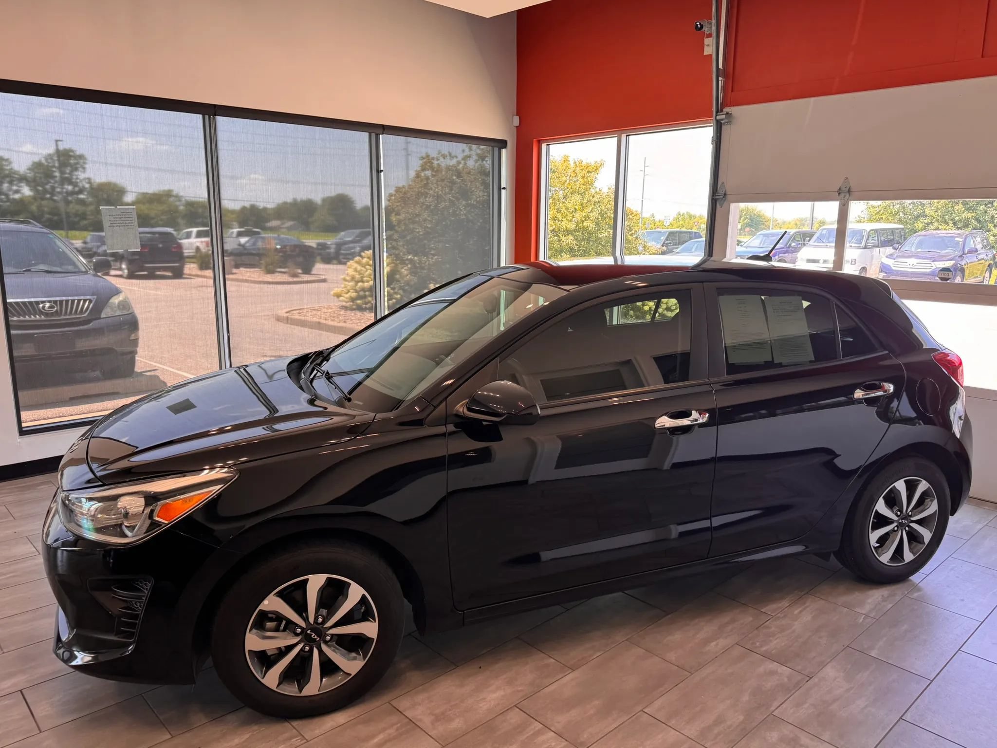 Used 2023 Kia Rio S w/ Technology Package FWD image 8