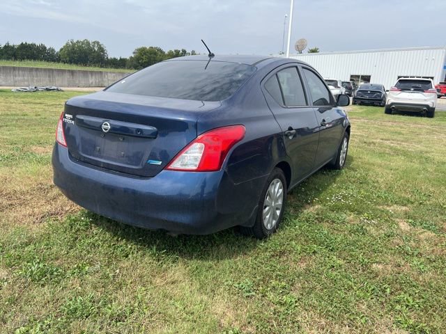 Used 2013 Nissan Versa S image 4
