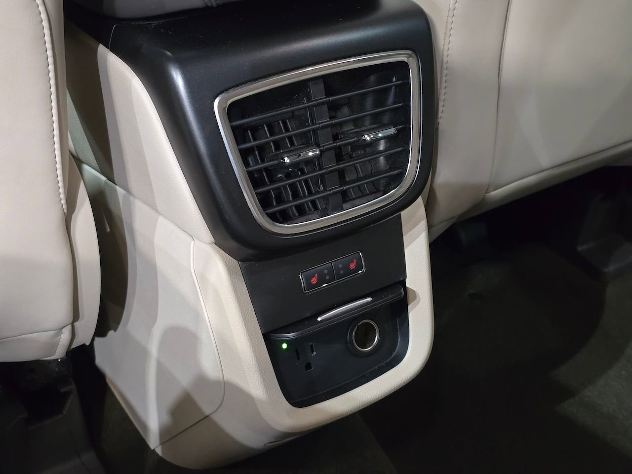 Used 2019 Lincoln Nautilus Reserve w/ Driver Assistance Package image 32