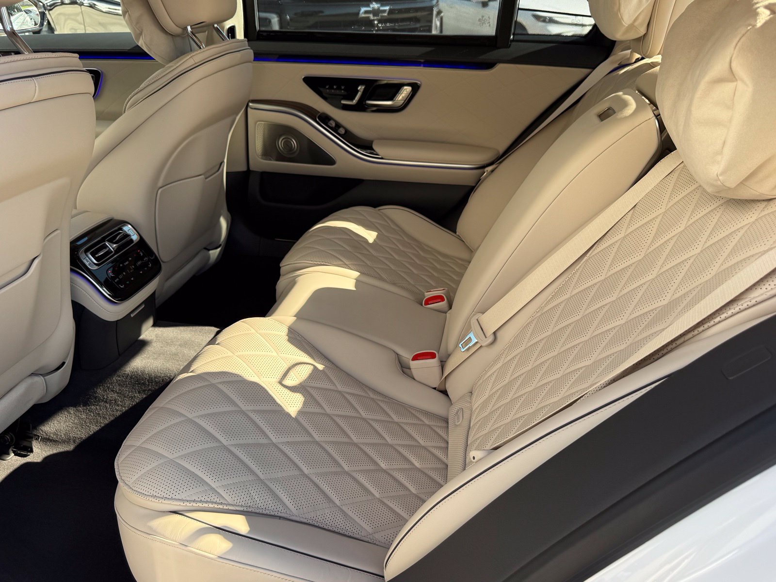 Used 2026 Mercedes-Benz S 580 4MATIC Sedan image 41
