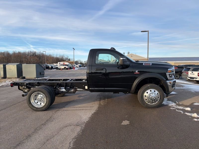 New 2026 RAM 5500 Tradesman w/ Chrome Appearance Group image 2
