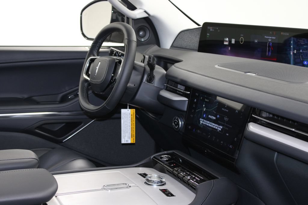 New 2027 Lincoln Navigator Reserve RWD image 32