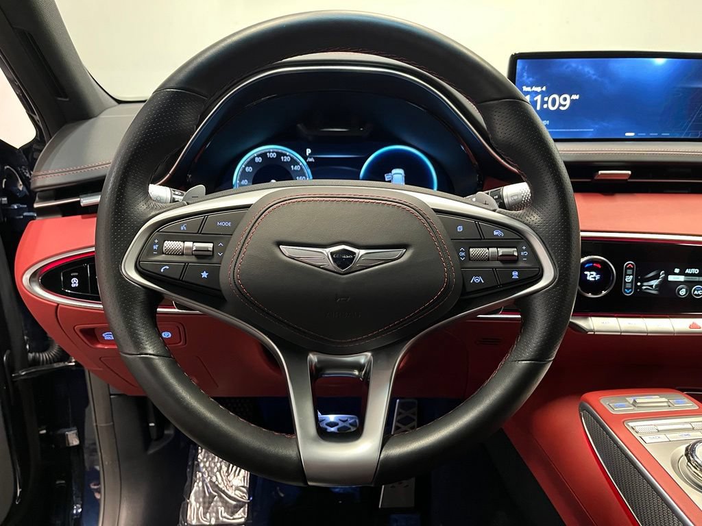 Used 2023 Genesis GV70 2.5T w/ Sport Prestige Package AWD/4WD image 6