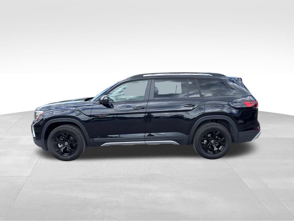 Used 2026 Volkswagen Atlas Peak Edition AWD/4WD image 4
