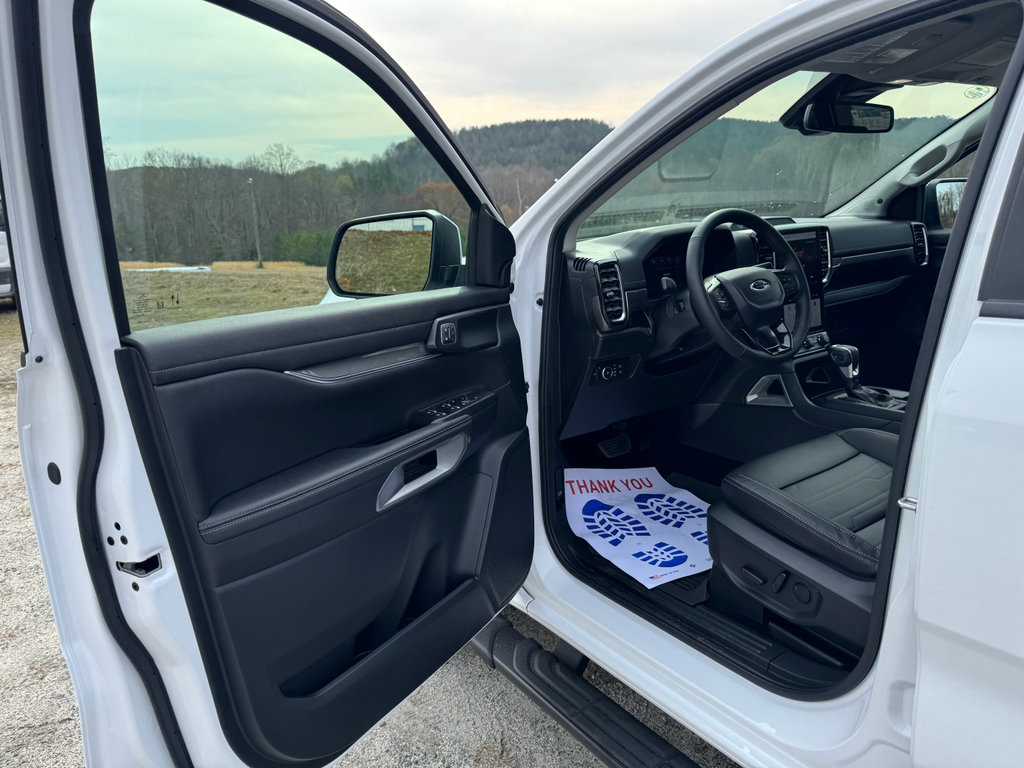 New 2025 Ford Ranger Lariat w/ FX4 Off-Road Package AWD/4WD image 11