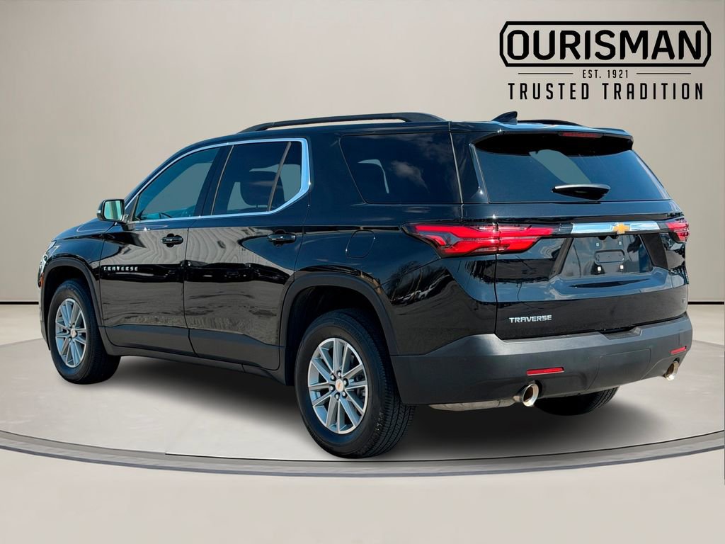 Used 2023 Chevrolet Traverse LT image 4