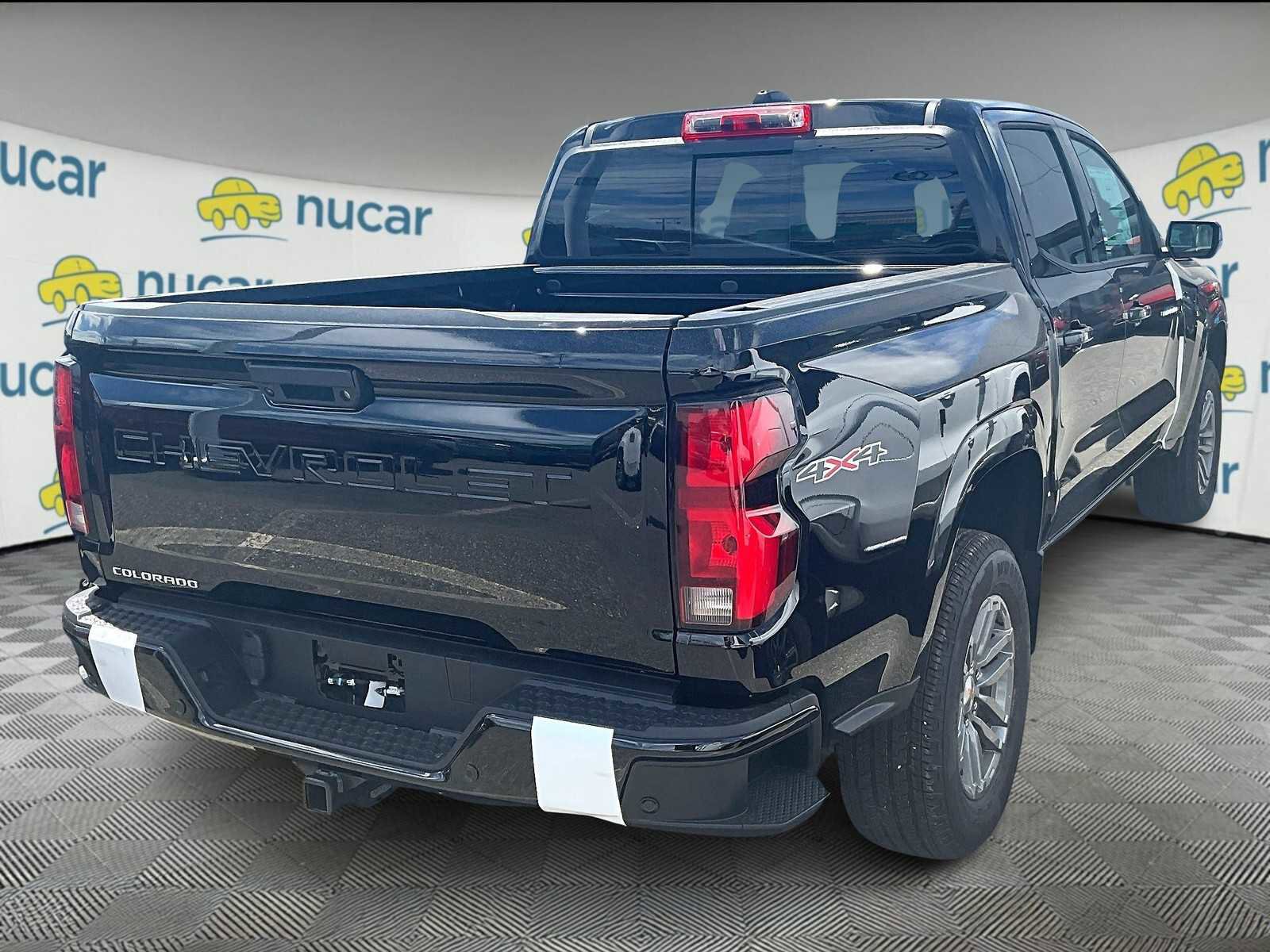 New 2025 Chevrolet Colorado LT w/ LT Convenience Package image 7