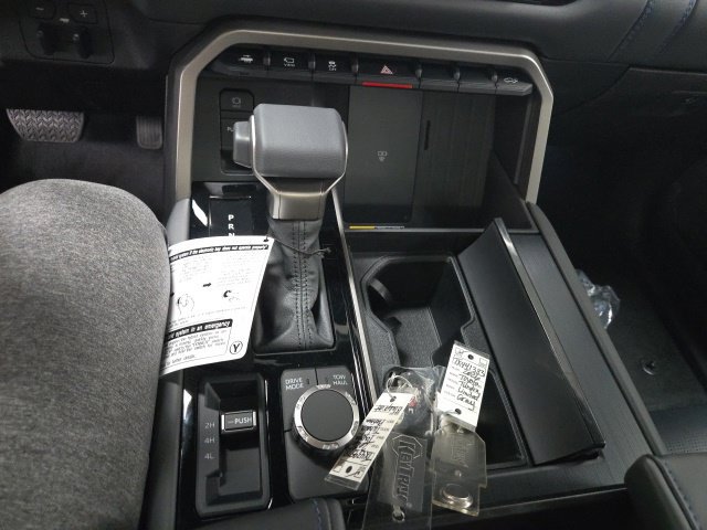 New 2026 Toyota Tundra Platinum AWD/4WD image 29